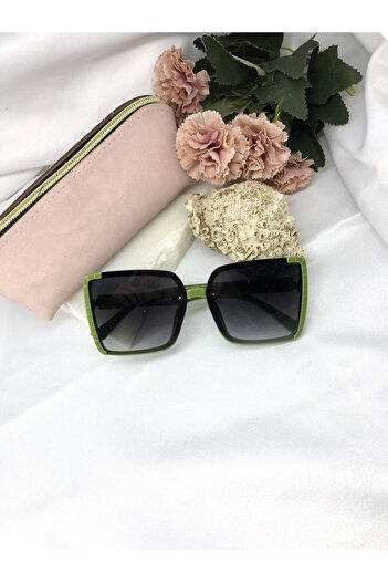 Di Caprio Busia Square Design Green Women's Sunglasses
