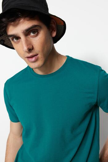 Trendyol Collection Benzínové základní tričko s krátkým rukávem Regular Fit TMNSS22TS0271