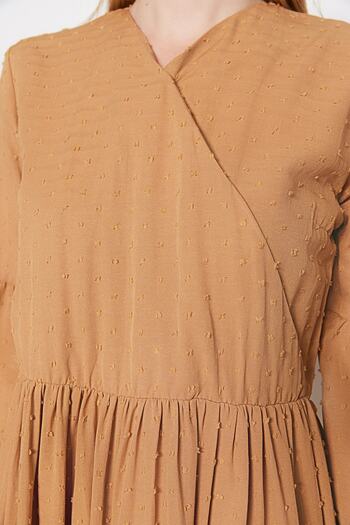 Trendyol Modest Ύφασμα Camel Texture υφασμένο φόρεμα με διπλό στήθος TCTSS23EB00296