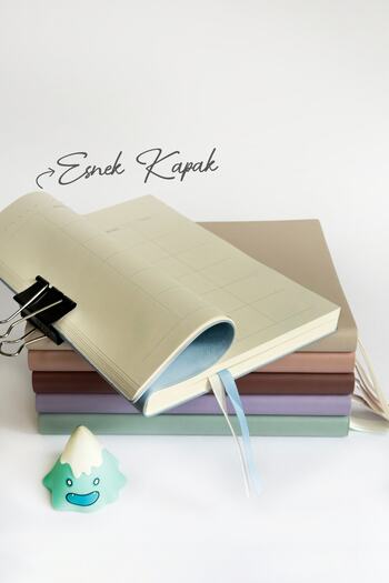 Victoria's Journals Smyth Pastel Non-Dated Thick Leaf Dotted Notebook 15x21 Cm (a5) Pink