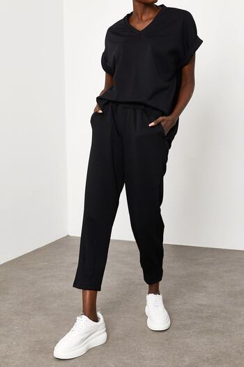 XHAN Women's Black V-Neck Double Suit 1KZK8-11689-02