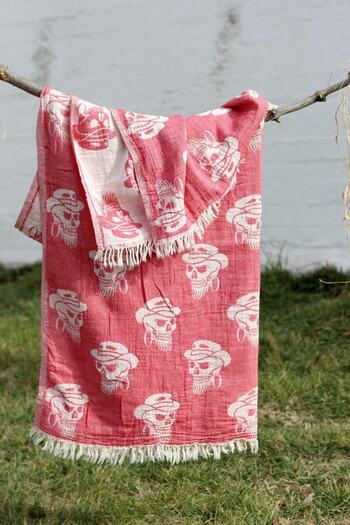 Baveno 100% Cotton 90x180 Peshtemal Beach Towel Skull Jacquard