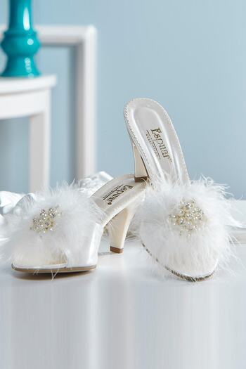 Espuar Women's Ecru Furry Round Stone Heeled Slippers