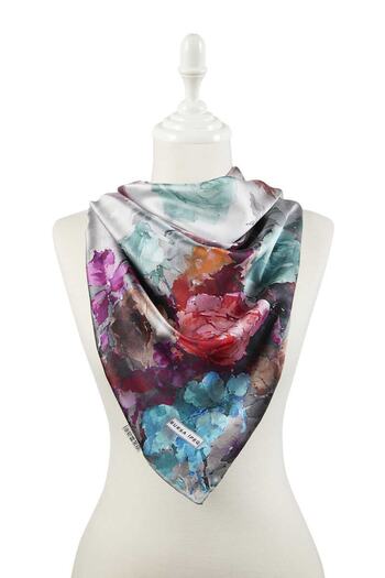 Bursa İpek Mint Flower Pattern Silky Scarf