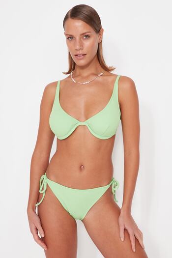 Trendyol Collection Green Underwire Inverted V Underwire Towel Bikini Top TBESS23BU00323