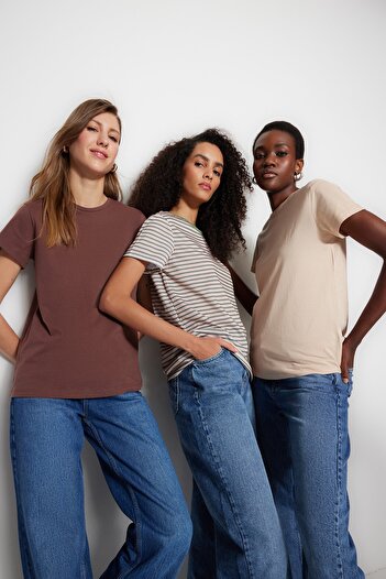 Trendyol Collection 3 csomagos nyakú kötött póló - barna, bézs, khaki csíkos TWOSS20TS0146