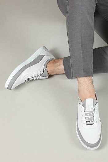 Voyager 4965 White Men's Sneaker