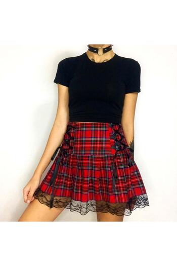Köstebek Anime Harajuku Street Dantel Detaylı Kırmızı Ekose Pileli Etek