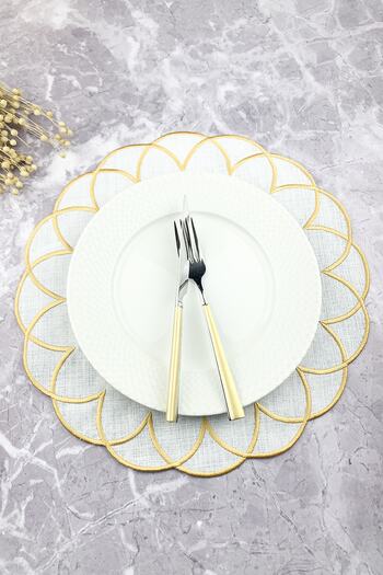 WEARE2 Gold Colored Modern Embroidered Round Placemat