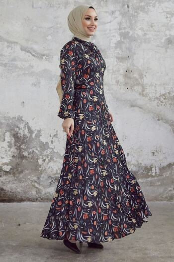 InStyle Φόρεμα Seba Flower Pattern Πλισέ σατέν - Μαύρο