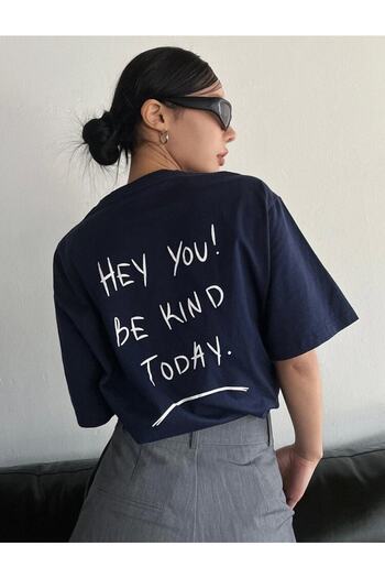 AFROGİYİM Γυναικείο μπλουζάκι Hey You Be Printed Oversize