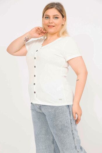 Şans Women's Bone Plus Size Front Buttoned Self-Striped Blouse 65n35793