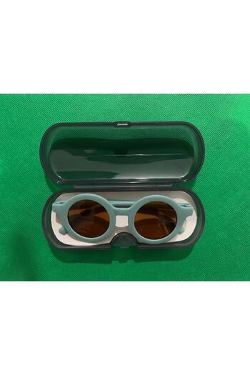 STAOOM UV 400 Protected Children's Glasses and Glasses Box