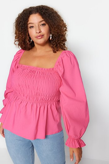 Trendyol Curve Pink Heart Collar Woven Blouse TBBSS23AF00035