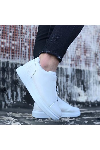Wagoon Men's White Skin Casual Shoes