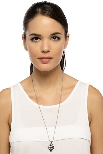 Rouge Women's Zircon Stone Ace of Spades Necklace