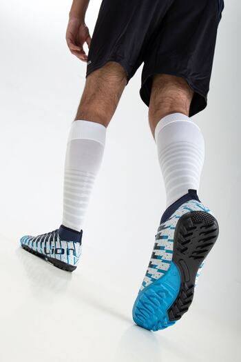 Freemax Unisex Astroturf Football Shoes with Socks Water Green