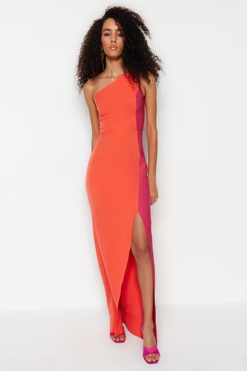 Trendyol Collection Többszínű szőtt hosszú estélyi ruha TPRSS23AE00200