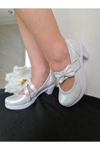 Sare Çocuk Giyim White Children's Heeled Orthopedic Shoes
