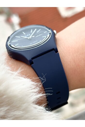 Q&Q Navy Blue Color, Silicone Strap, Calendar Men's/Women's Sports Wristwatch