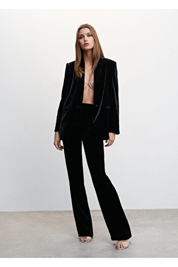 MANGO Woman Bunda Velvet Blazer
