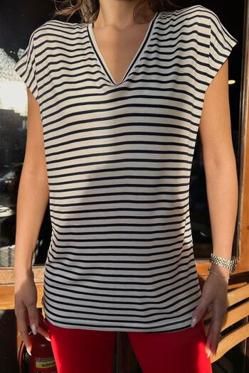 Seda Yalçın Atelier Navy Blue Striped V-Neck Basic T-shirt
