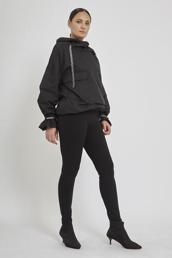 VERDA Women's Black Hooded Raincoat