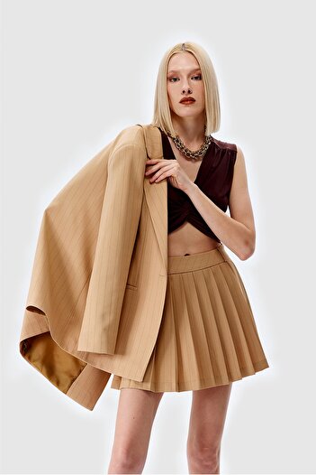 Açelya Okcu Striped Pleated Woven Skirt