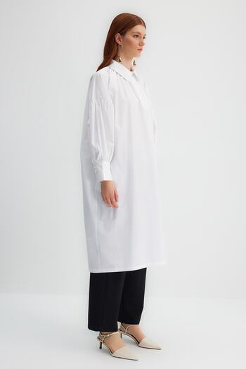 Trendyol Modest X Kevser Sarıoglu Λευκό μισό κορδόνι με λεπτομέρεια από 100% βαμβακερό ύφασμα από ποπλίνα TCLSS23UK00002