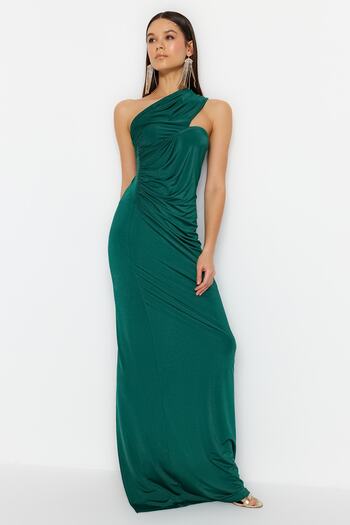 Trendyol Collection Smaragdově zelené dlouhé večerní šaty na jedno rameno TPRSS23AE00257