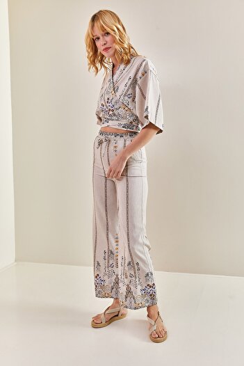 Bianco Lucci Women's Multi Patterned Front Tie Linen Bottom Top Set