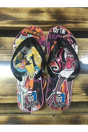 Gigi Monster High Licensed Flip Flops Girls' Slippers