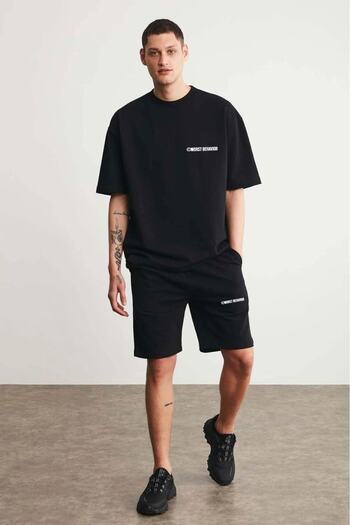 Machetta Large Size Worst Behverior Printed Oversize Bottom Top T-shirt Shorts Set