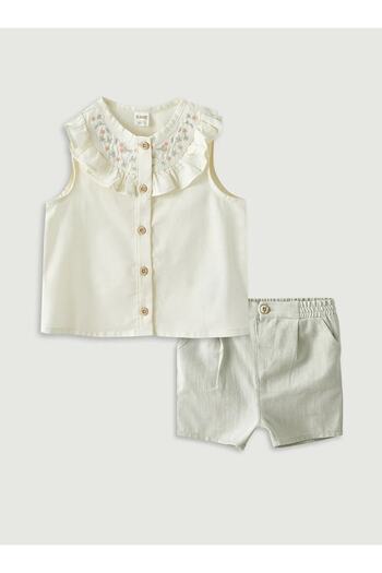 LC Waikiki Kanz Crew Neck Embroidery Detailed Baby Girl Shirt and Shorts Set of 2