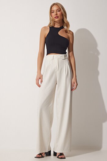 Happiness İstanbul Women's Light Cream Pleated Wide Leg Trousers GK00008