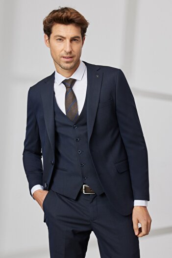 ALTINYILDIZ CLASSICS Men's Navy Blue Slim Fit Narrow Cut Mono Collar Dobby Vest Suit