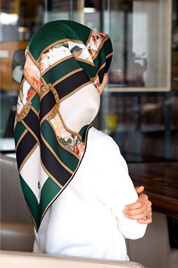 Vissona 17203 Emerald Green Tivil Silk Scarf