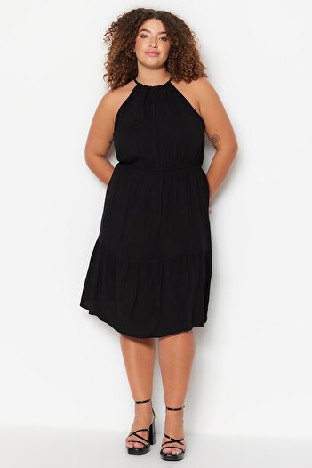 Trendyol Curve Black Halter Collar Woven Dress TBBSS23AH00148