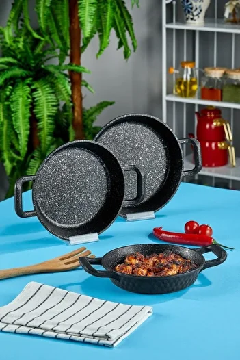 Taç Triton 3 Piece Pan Set Black