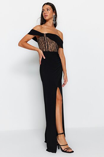 Trendyol Collection Μακρύ βραδινό φόρεμα με διπλό στήθος με υφαντό δαντέλα TPRSS23AE00199