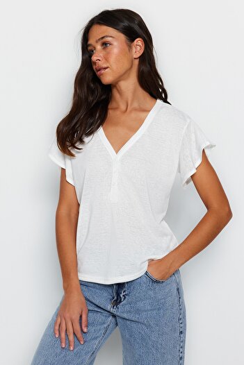 Trendyol Collection White V-Neck Linen Look Buttoned Basic Knitted T-Shirt with Frilly Sleeves TWOSS23TS00382