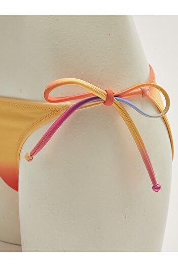 LC Waikiki Brasilianisches Damen-Bikiniunterteil mit Farbblockierung