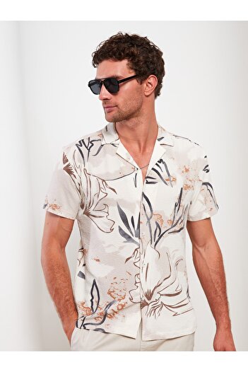 LC Waikiki Regular Fit Kısa Kollu Desenli Erkek Gömlek