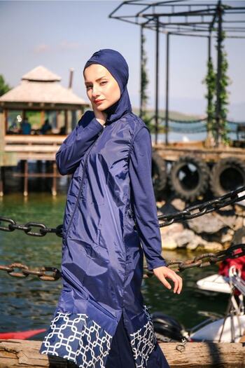 Marina 3 τεμάχια αλεξίπτωτο Navy Blue Hem Γεωμετρικό σχέδιο Πλήρως καλυμμένο μαγιό Hijab 1997