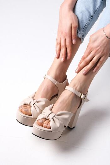 Mio Gusto Leonie Beige Cross-Strapped Platform Women's Heeled Sandals
