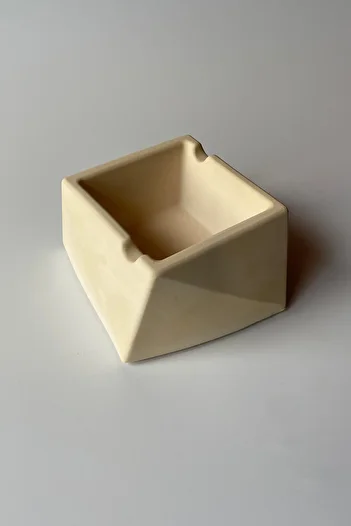 sin istanbul Asymmetric Ash Tray Beige