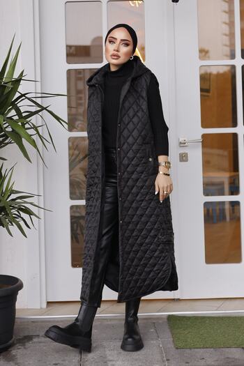 Minel Women's Black Hooded Long Puffer Vest with Slit Detail
