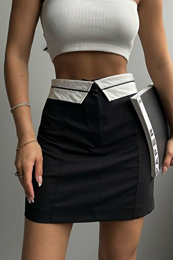 lovebox Women's Black Waist Folded Mini Skirt 23S02003