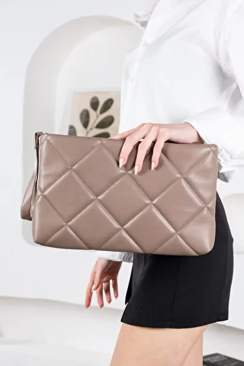 DK LEATHER Дамска чанта от изкуствена кожа, чанта с геометричен мотив за китка