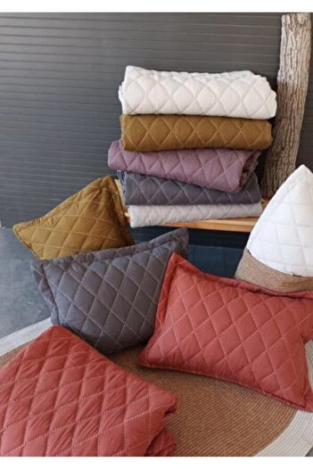 İyi Geceler İstanbul Crush Nakışlı Çift Kişilik Yatak Örtüsü
